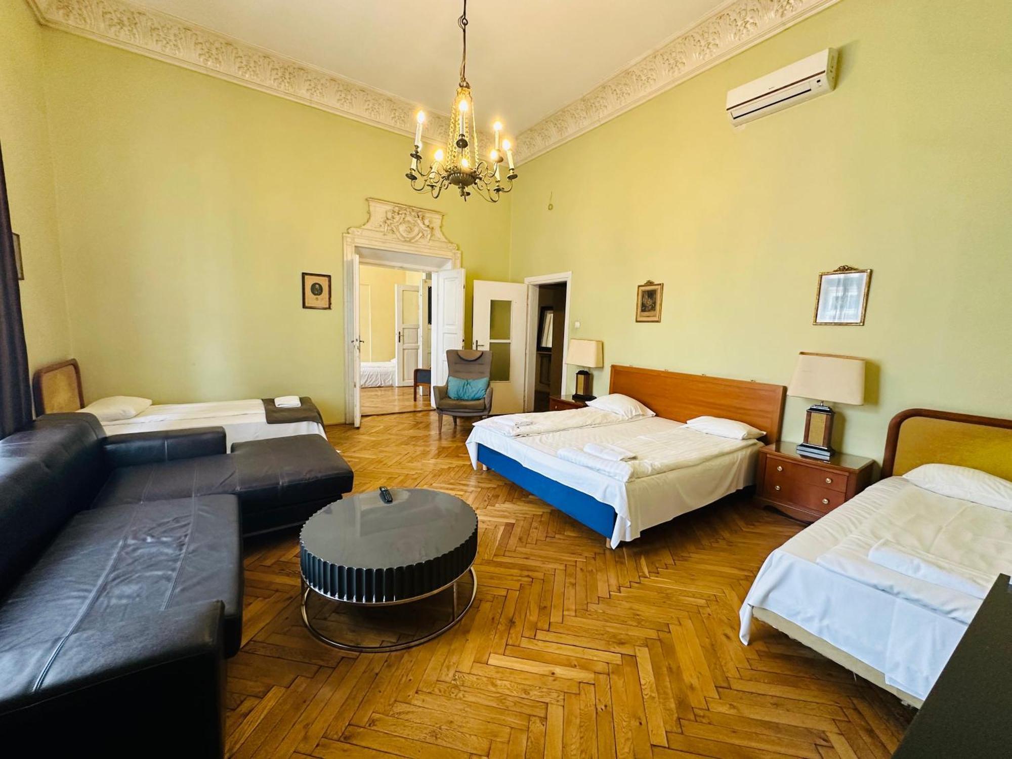 Main Market Square Apartments, Krakow